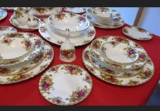 Royal Albert Old Country Roses