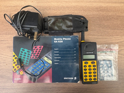 Ericsson ga628 vintage mobile - vintage,