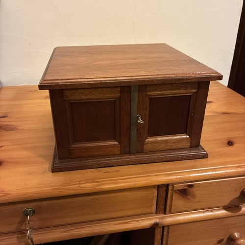 Peter nichols coin cabinet - peter,