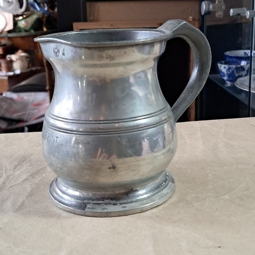 Vintage half pint pewter - half,