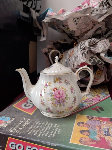 Vintage sadler windsor teapot - ,