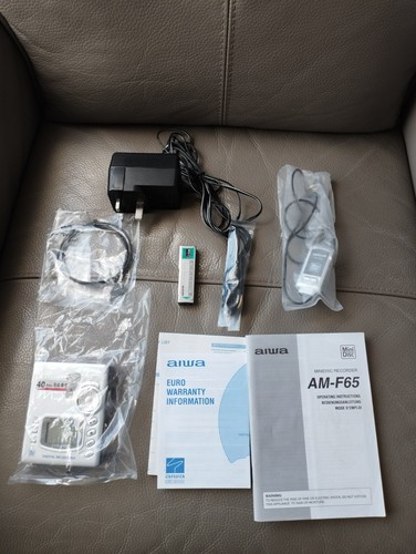 Vintage aiwa f65 mini - mini, disc