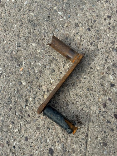 Lister starting handle - d,