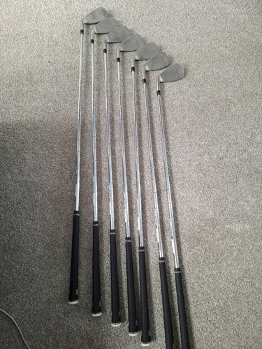 Wilson staff irons pw - staff, /