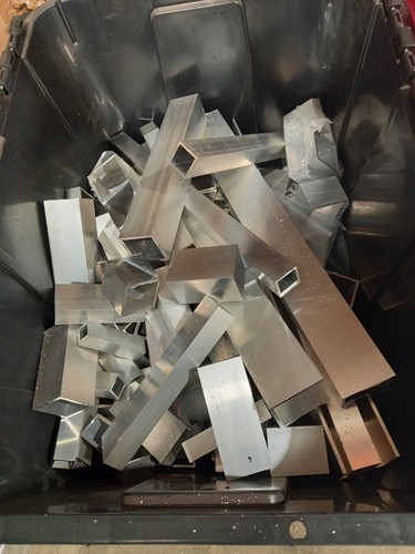 Aluminium box section - aluminium,