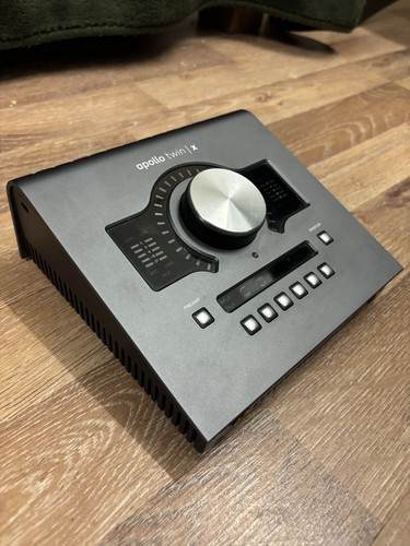 Universal audio apollo - audio,
