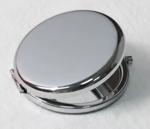 Compact silver pocket mirror - silver,