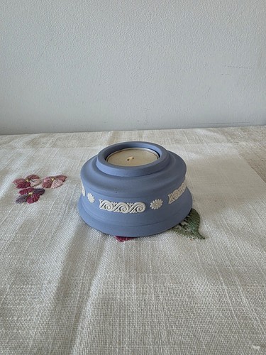 Blue jasperware vintage - blue,