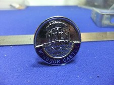 Windsor Castle Badge royalty royal queen history souvenir advert advertising 70s