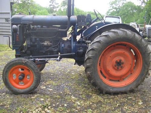 Fordson e27n perkins diesel - e27n, p6