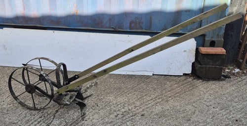 Antique metal horse drawn - metal,