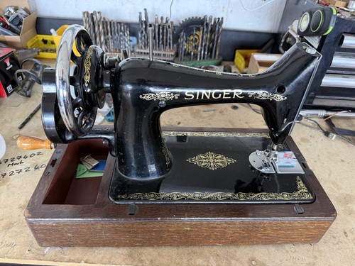Singer sewing machine - sewing,