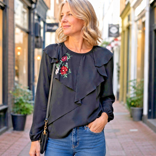 Zara black floral embroidered - zara,