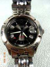 Guess Men Watch Silver  165ft Water Resistant Glow in Dark Second Hand Date Qrtz