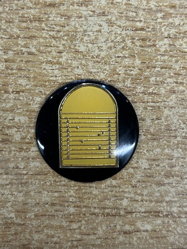 Shove penny 5cm domed - 2.5cm,