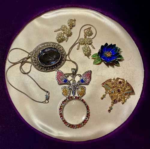 Selection mixed vintage - selection, of