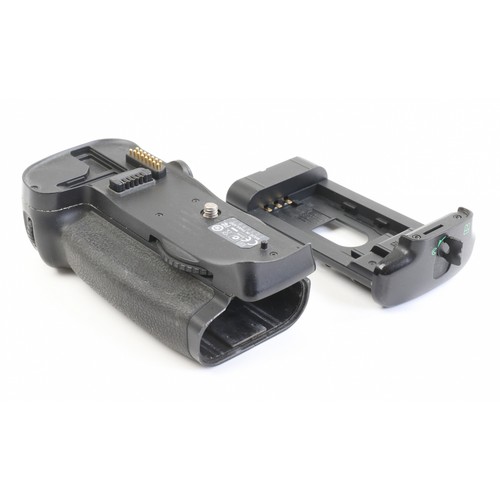 Nikon portrait grip - portrait, mb-d10