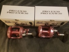 Pair of New Avet EXW 30/2 Pink