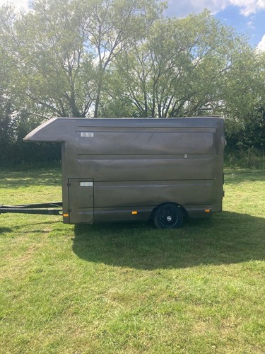 Box single axle - ,