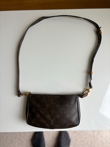 Louis vuitton pochette - louis,