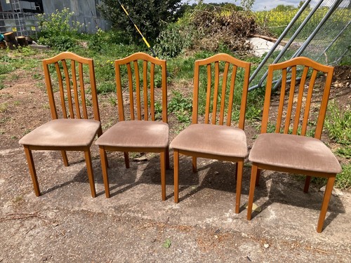 Spindle back dining chairs 4 - spindle,