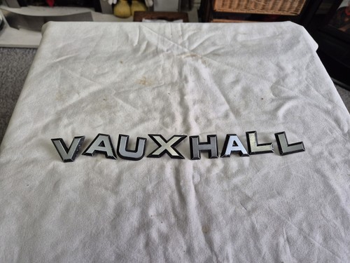 Vauxhall bonnet badge - bonnet,