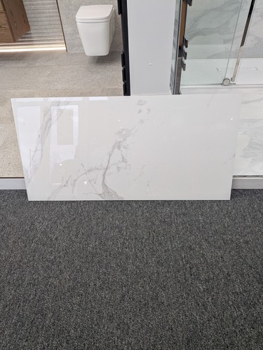25m2 1200 600 - carrara, marble