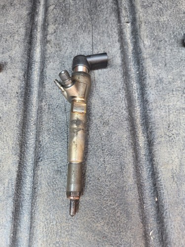 Mercedes diesel injector - mercedes,