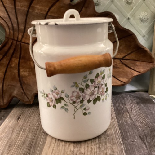 Kitchenalia vintage white