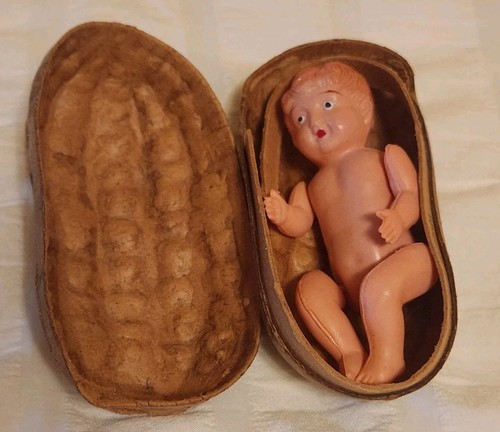 Antique peanut shuck - peanut, kid