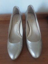 LADIES VAN DAL COURT SHOES