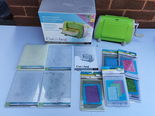 Provo craft cuttlebug portable - cuttlebug,