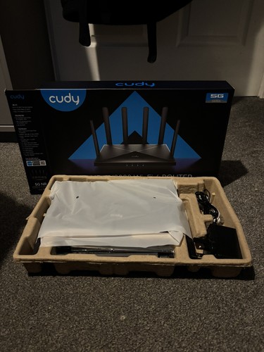 Cudy router with - p5,