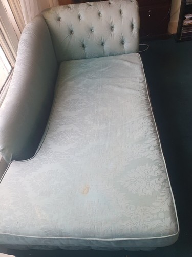 Tufted buttoned chesterfield - buttoned,