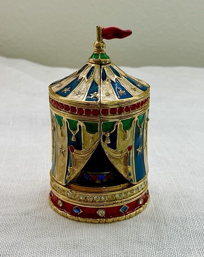 2001 estee lauder circus tent - estee,
