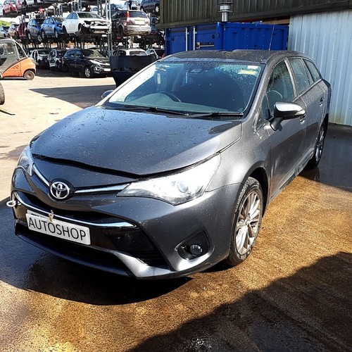 Toyota avensis 2015 2018 - toyota,