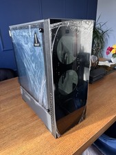 PC GAMING CASE WITH TEMPERED