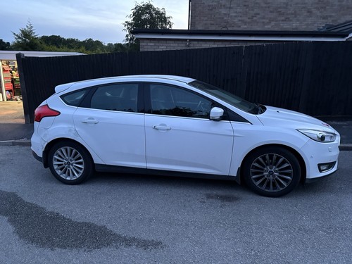 Ford focus mk3 - (facelift), 1.0