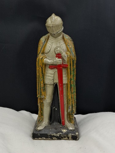 Vintage spelter knight - spelter, table