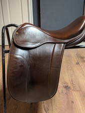 Fylde Showing Saddle 17.5"