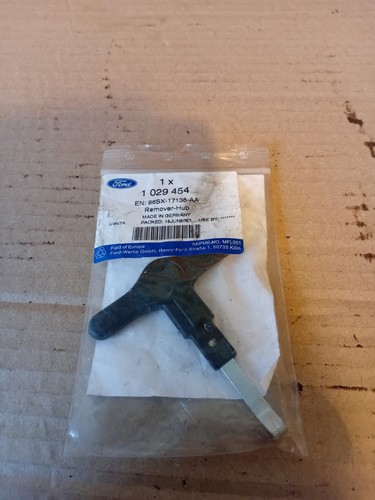 Genuine ford st170 alloy wheel - ford,