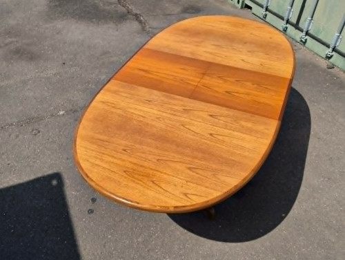 Mid century plan teak oval - mid,