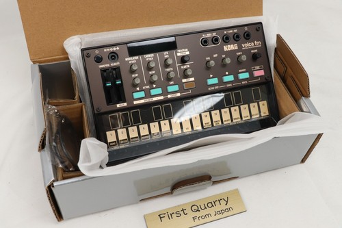 Korg volca synthesizer - volca, fm