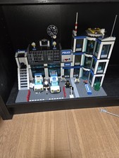 LEGO City Police Station 7498