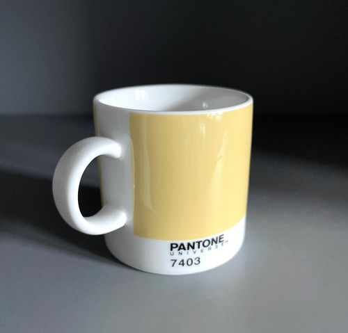 Pantone universe 7403 - pantone,