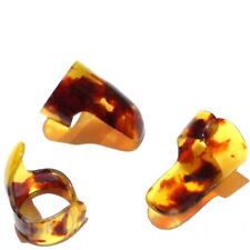 3x plastic finger picks for