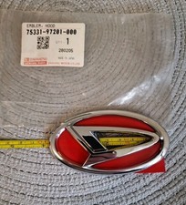 DAIHATSU CHROME EMBLEM BADGE