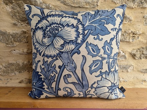 William morris pink rose - william,