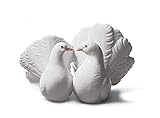 LLADRÓ Couple Of Doves Figurine. Porcelain Figure Figure.