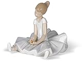 Nao by Lladro Collectible Porcelain Figurine: DREAMY BALLET - 5 1/2" tall - ballerina girl